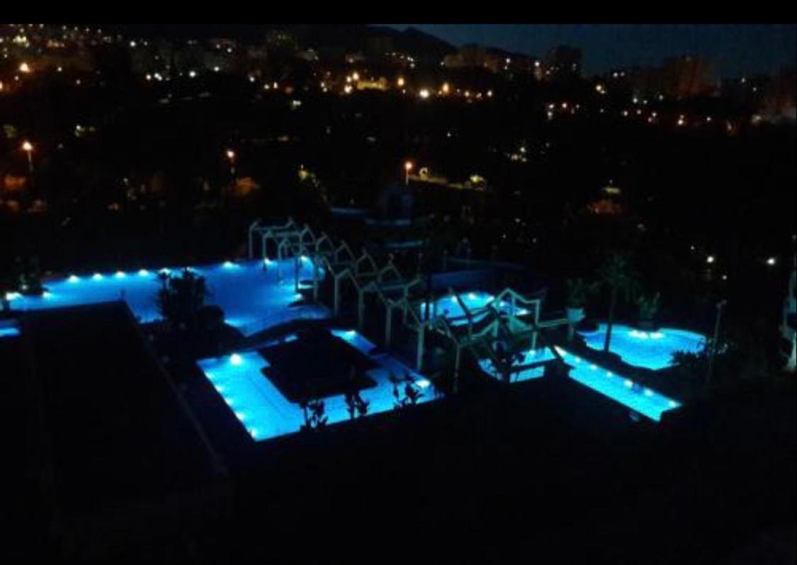 Benalbeach Complex 베날마데나코스타 외부 사진